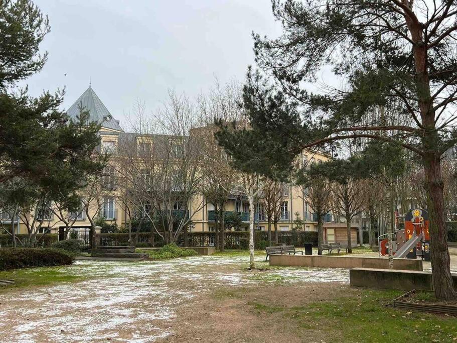 Appartement Familial 8 Personnes Proche De Disney Et Paris Chessy  Exterior foto